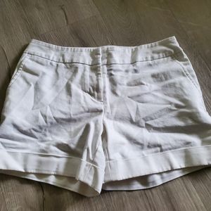 APT 9 White Shorts Sz 4